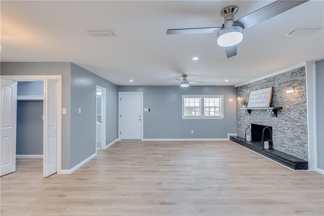 6656 Lorena Drive, Mobile, AL 36608