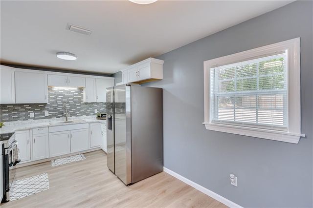 6656 Lorena Drive, Mobile, AL 36608