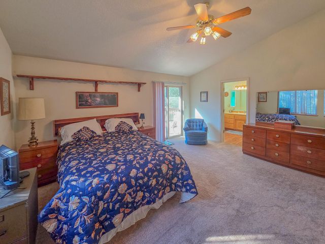 2363 Jaynes Drive, Grants Pass, OR 97527