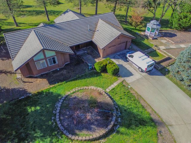 2363 Jaynes Drive, Grants Pass, OR 97527