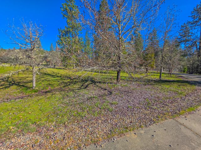 2363 Jaynes Drive, Grants Pass, OR 97527