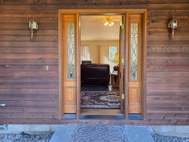 2363 Jaynes Drive, Grants Pass, OR 97527