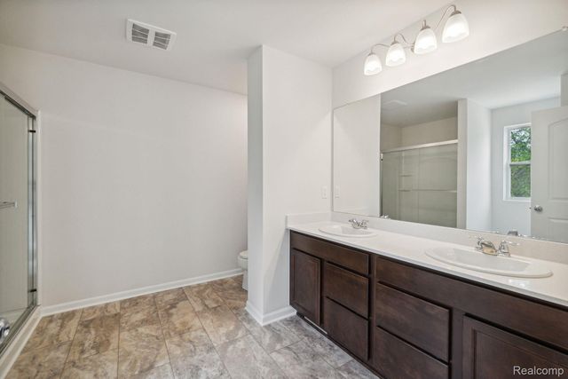 4294 Oak Street, Grand Blanc, MI 48439