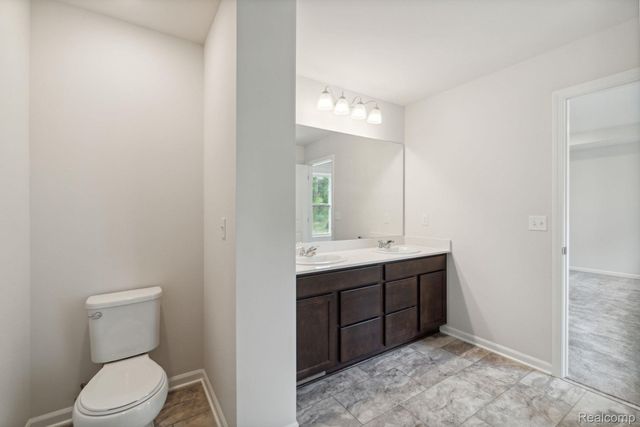 4294 Oak Street, Grand Blanc, MI 48439