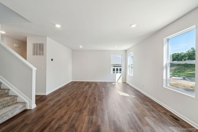 4294 Oak Street, Grand Blanc, MI 48439