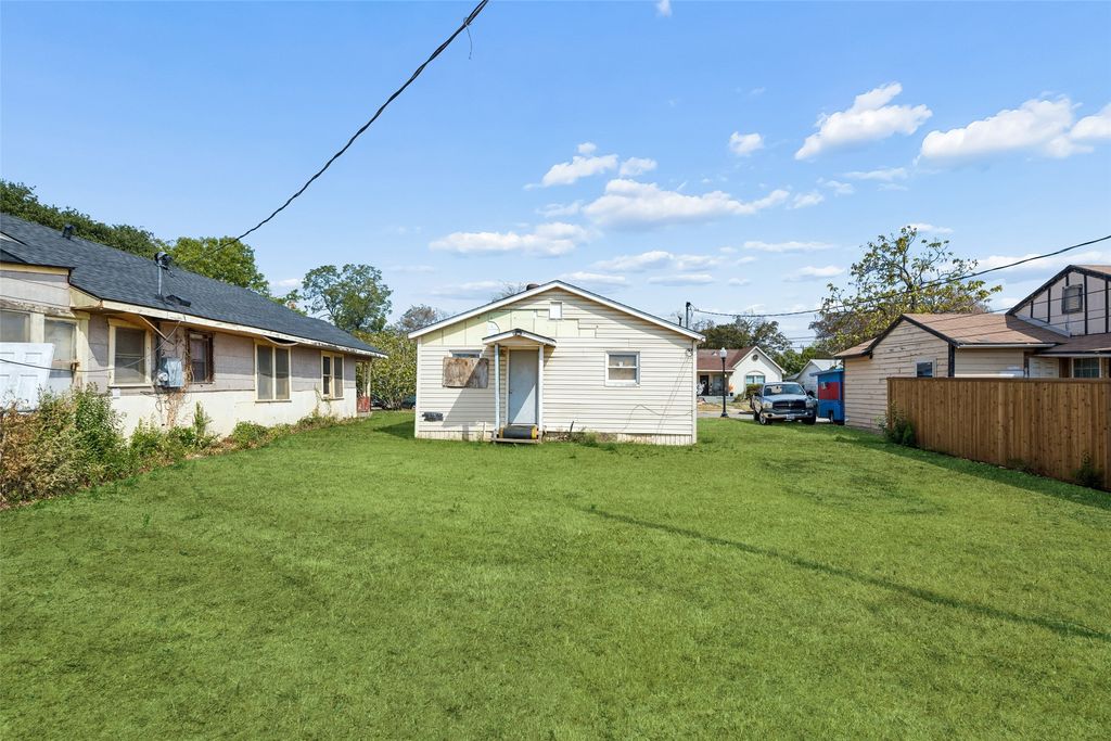1224 E Morningside Drive, Fort Worth, TX 76104 — photo 4