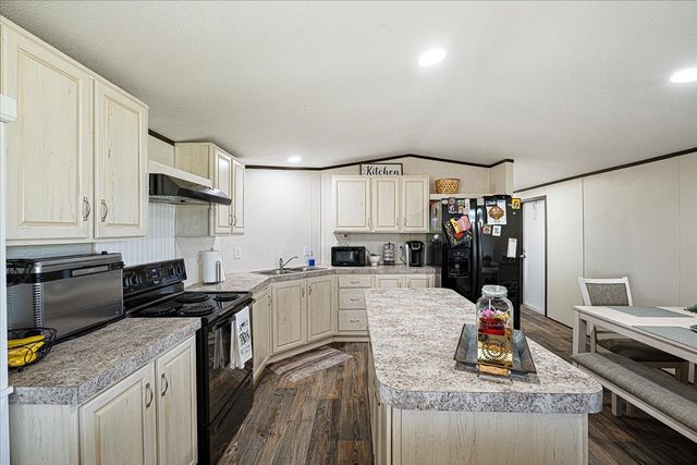 2647 NW County Road 1110, Corsicana, TX 75110