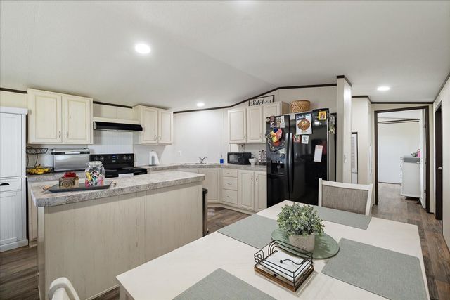 2647 NW County Road 1110, Corsicana, TX 75110