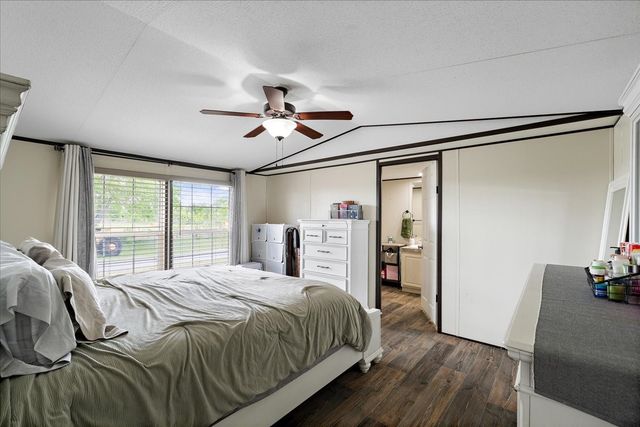 2647 NW County Road 1110, Corsicana, TX 75110