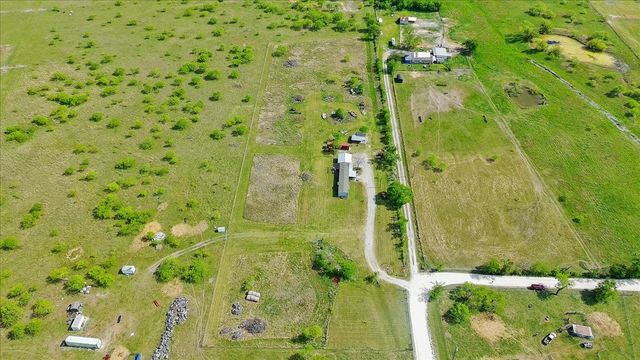 2647 NW County Road 1110, Corsicana, TX 75110
