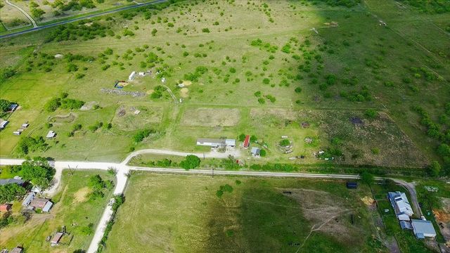 2647 NW County Road 1110, Corsicana, TX 75110