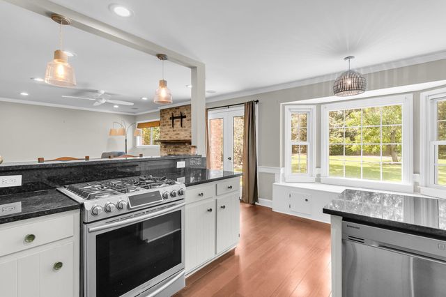 749 Beauregard Street, Charleston, SC 29412
