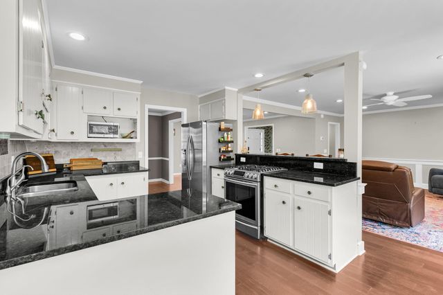 749 Beauregard Street, Charleston, SC 29412