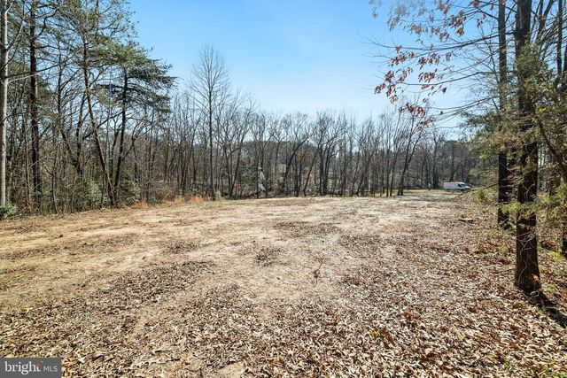 2501 LAKE FOREST LANE, Bumpass, VA 23024