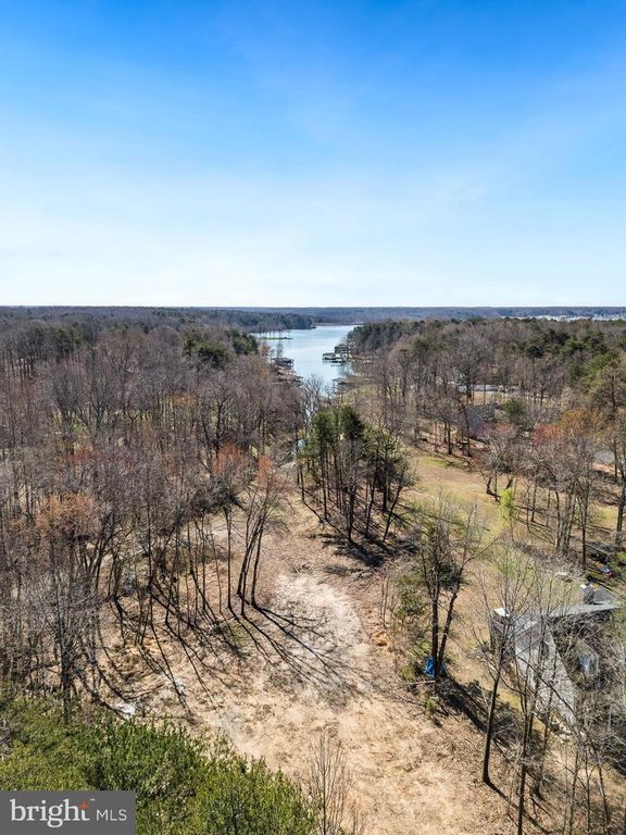 2501 LAKE FOREST LANE, Bumpass, VA 23024