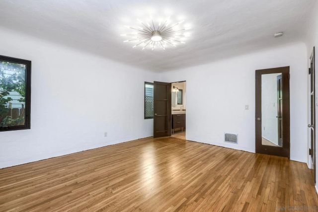 2858 E St, San Diego, CA 92102