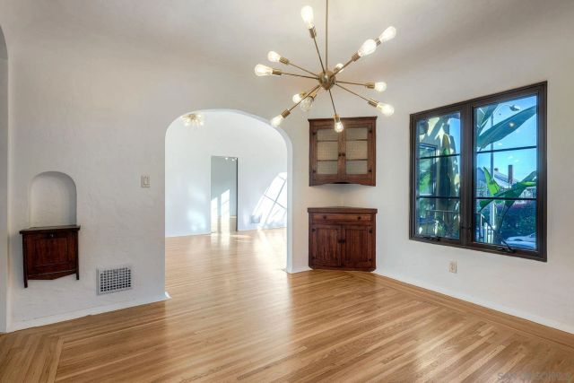 2858 E St, San Diego, CA 92102