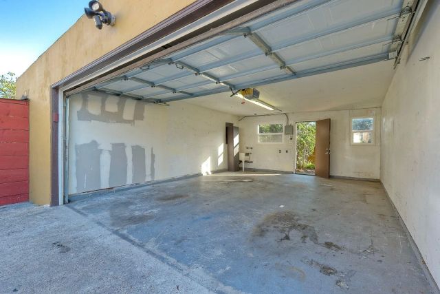 2858 E St, San Diego, CA 92102