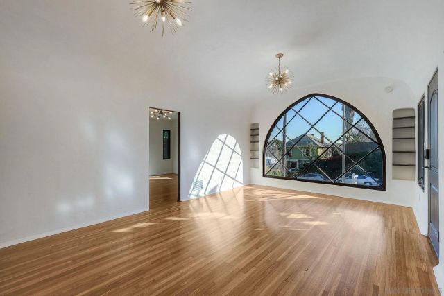 2858 E St, San Diego, CA 92102