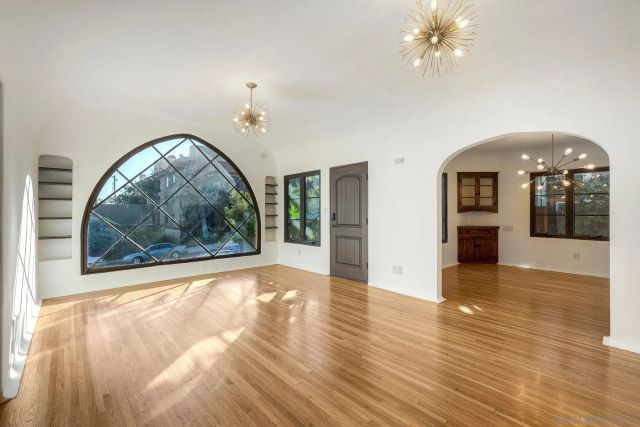 2858 E St, San Diego, CA 92102