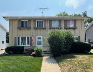 1519 87th PLACE, Kenosha, WI 53143
