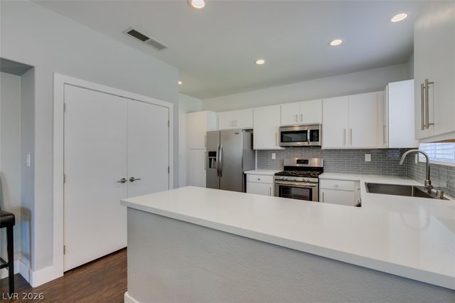1013 Corsica Lane, Las Vegas, NV 89144