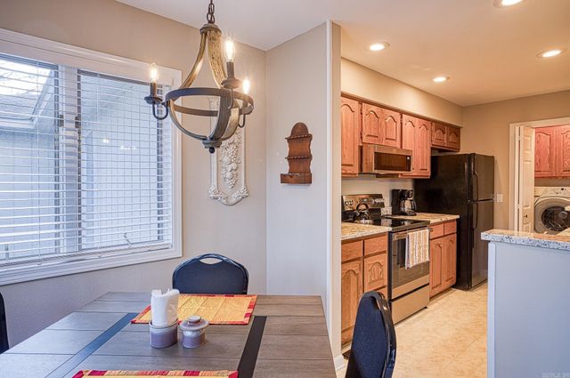 32 Majorca Drive, Hot Springs Village, AR 71909