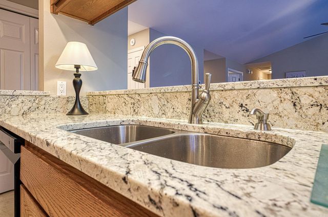 32 Majorca Drive, Hot Springs Village, AR 71909