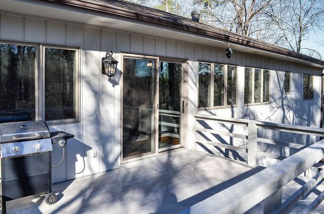 32 Majorca Drive, Hot Springs Village, AR 71909