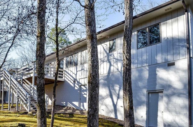 32 Majorca Drive, Hot Springs Village, AR 71909