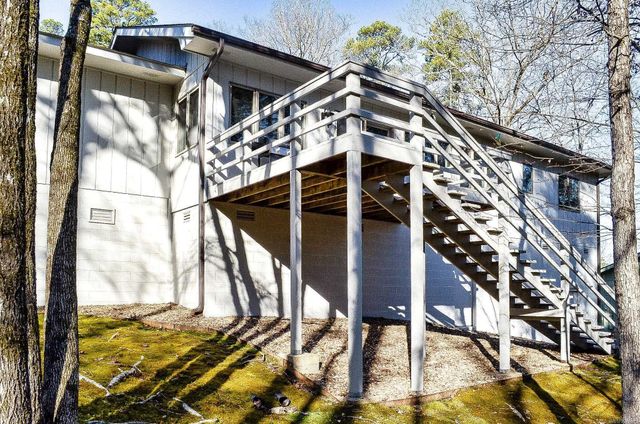 32 Majorca Drive, Hot Springs Village, AR 71909