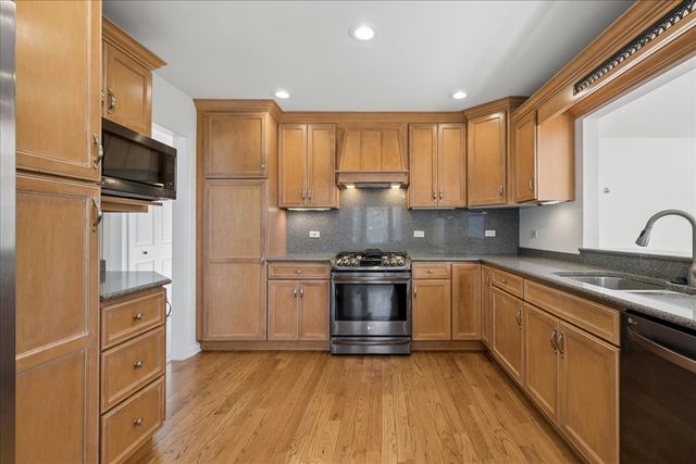 4140 Portage Lane, Hoffman Estates, IL 60192