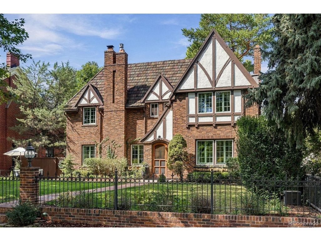 1643 N Monaco Street Pkwy, Denver, CO 80220