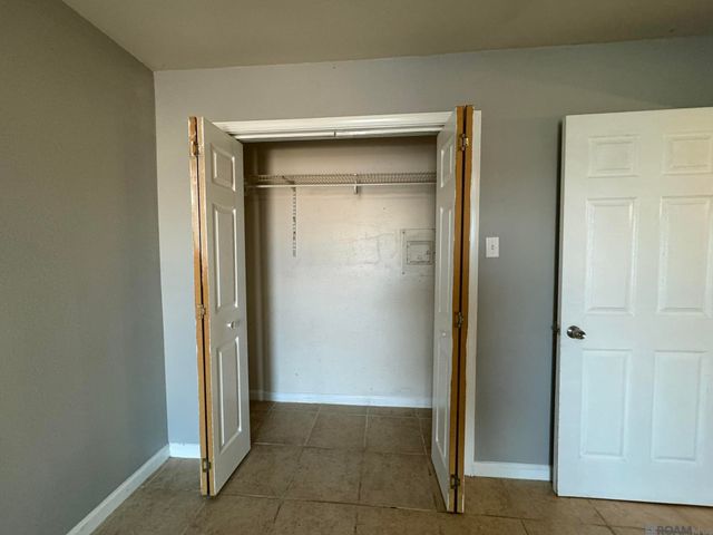 4555 Alvin Dark Ave, Baton Rouge, LA 70820