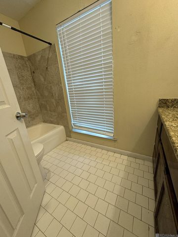 4555 Alvin Dark Ave, Baton Rouge, LA 70820