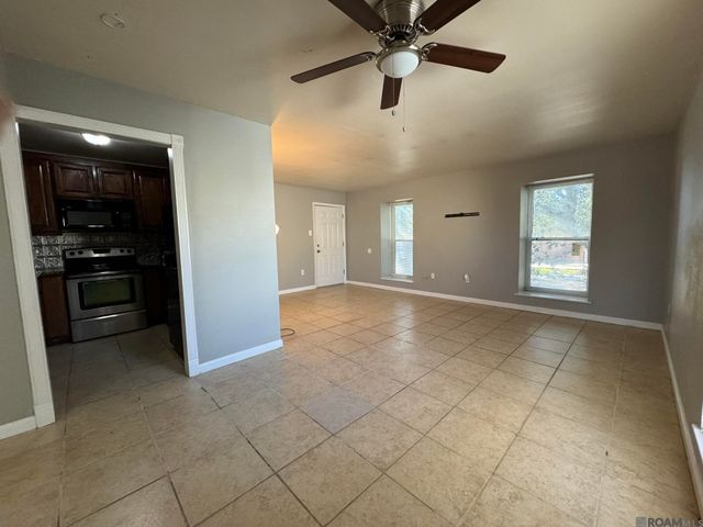 4555 Alvin Dark Ave, Baton Rouge, LA 70820