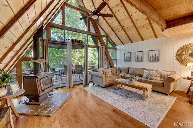 799 South Aspen Point Drive, Innsbrook, MO 63390