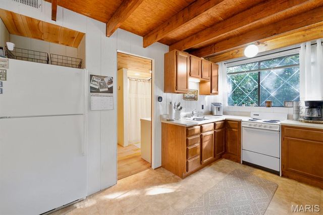 799 South Aspen Point Drive, Innsbrook, MO 63390