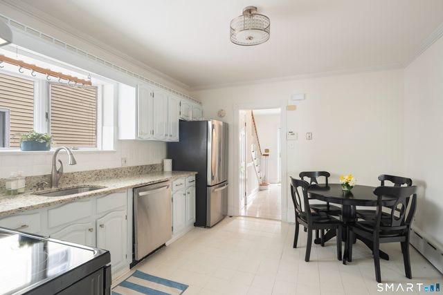 5 Fitch Avenue, Darien, CT 06820