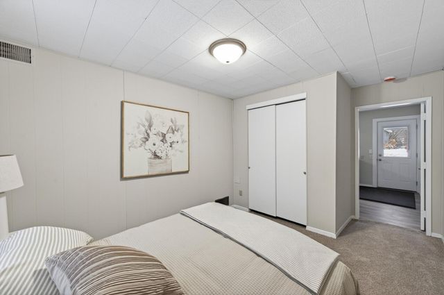 300 106th Avenue NW, Coon Rapids, MN 55448