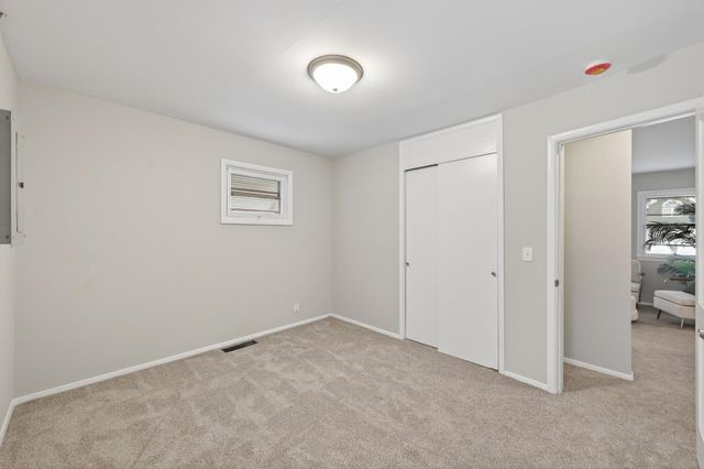 300 106th Avenue NW, Coon Rapids, MN 55448