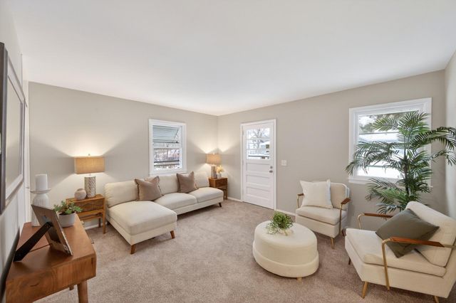 300 106th Avenue NW, Coon Rapids, MN 55448