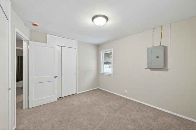 300 106th Avenue NW, Coon Rapids, MN 55448