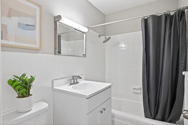 300 106th Avenue NW, Coon Rapids, MN 55448