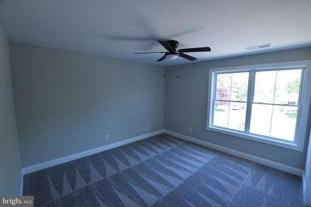 230 LONG POINT RD, Stevensville, MD 21666