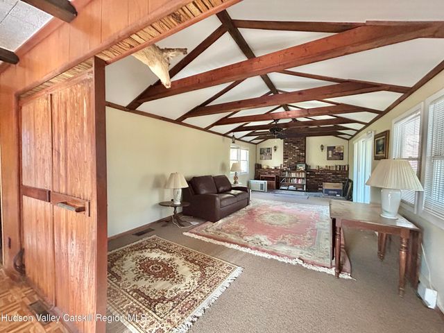 335 Tempaloni Road, Spring Glen, NY 12483