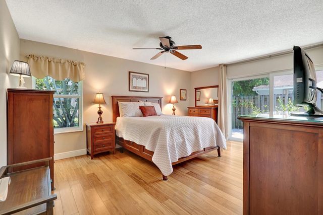 8630 BRIDLE PATH Court 207, Davie, FL 33328