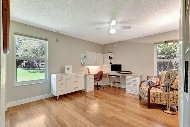 8630 BRIDLE PATH Court 207, Davie, FL 33328