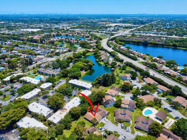 8630 BRIDLE PATH Court 207, Davie, FL 33328