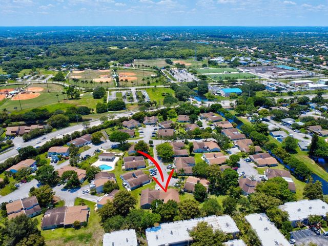 8630 BRIDLE PATH Court 207, Davie, FL 33328